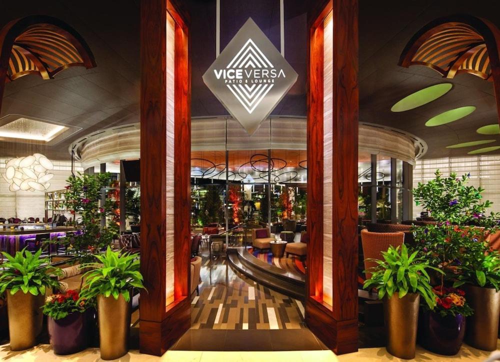 Vdara Hotel & Spa At Aria Las Vegas By Suiteness Exterior photo