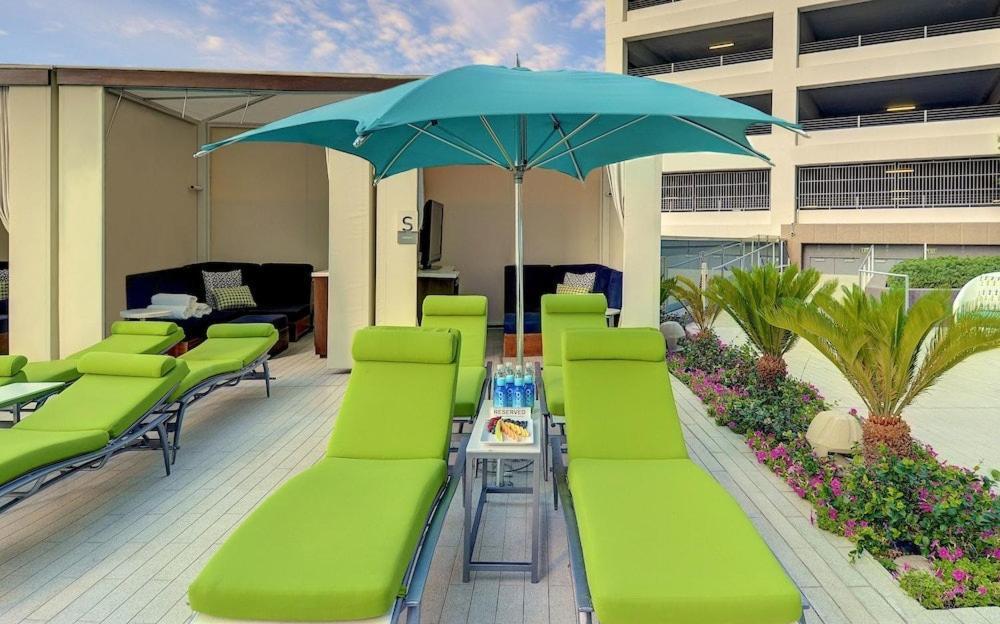 Vdara Hotel & Spa At Aria Las Vegas By Suiteness Exterior photo