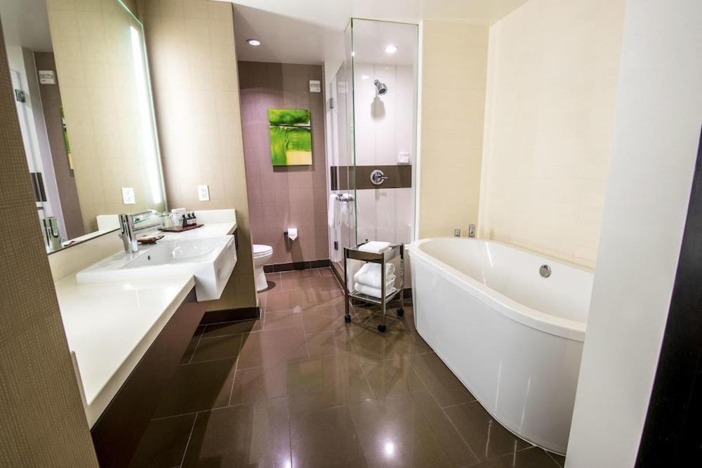 Vdara Hotel & Spa At Aria Las Vegas By Suiteness Exterior photo